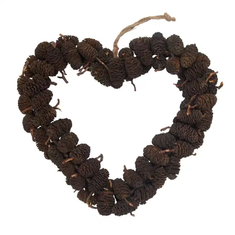 Wreath Pine heart
