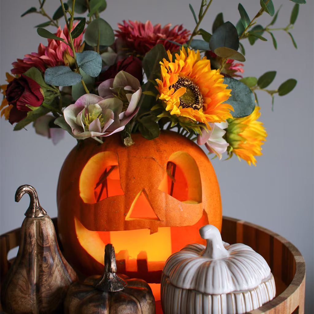 Läskigt och snyggt: Skapa din egen Halloweenpumpa