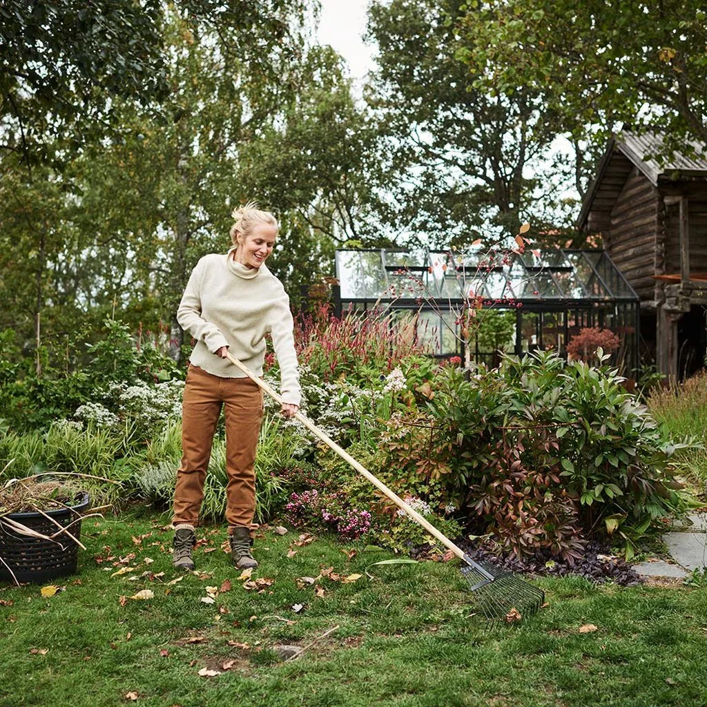 Detta är det viktigaste du kan göra i trädgården i höst